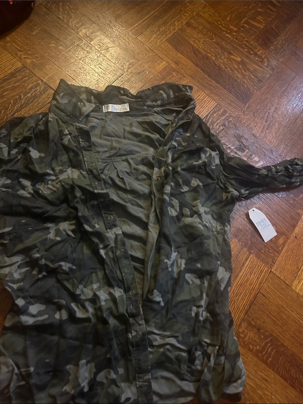 Time and Tru Olive Green Camo Button-Front Womens Top